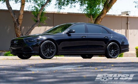 Mercedes S580e on Aries